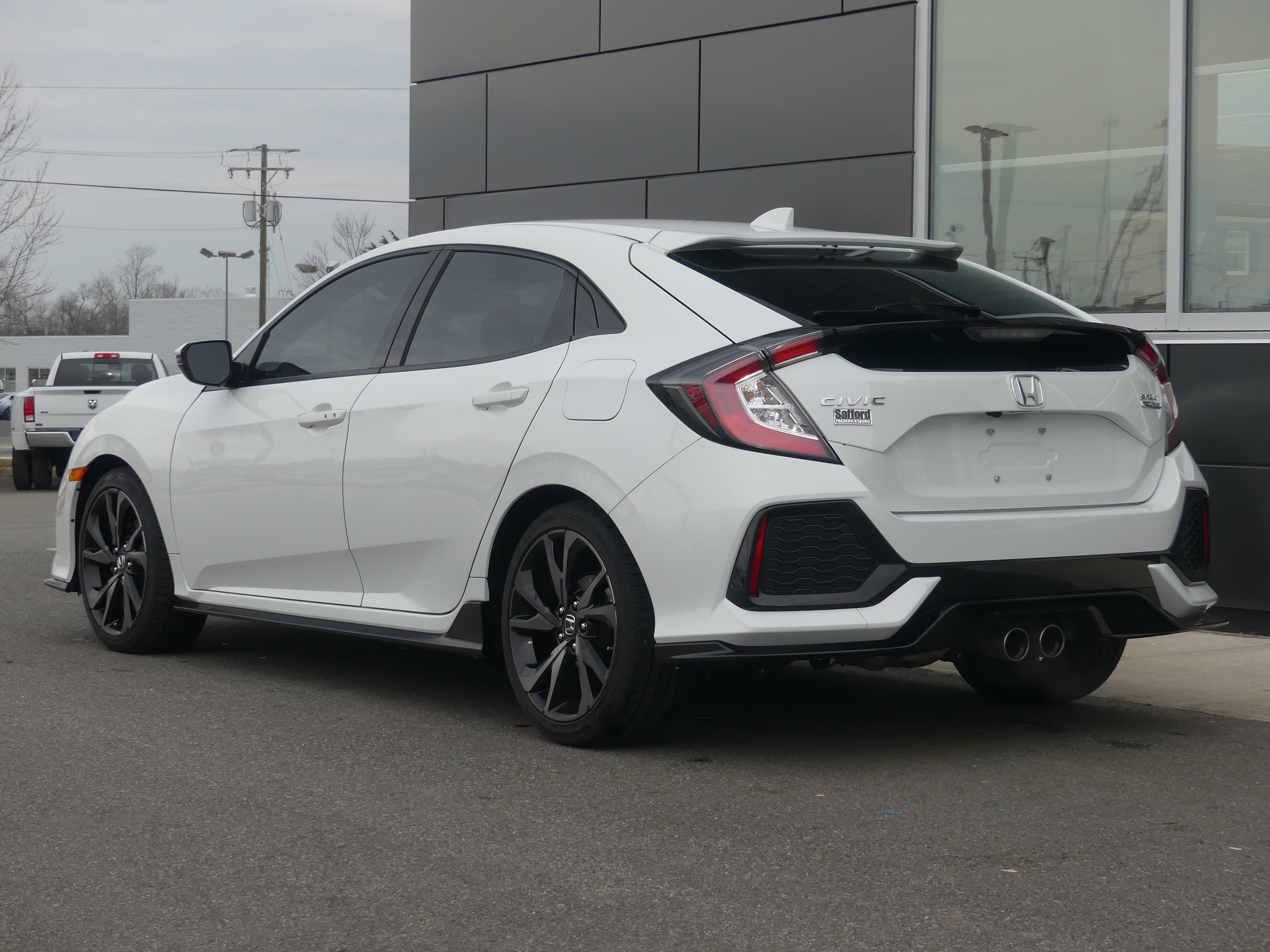 Pre Owned 2018 Honda Civic Hatchback Sport Touring 4dr Car In Vienna